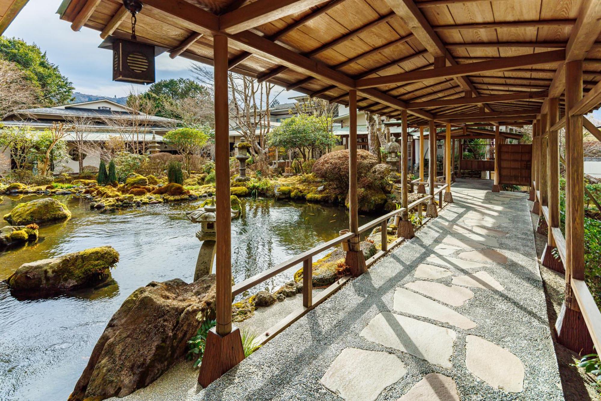Yoshimatsu Hotel Hakone Exterior photo