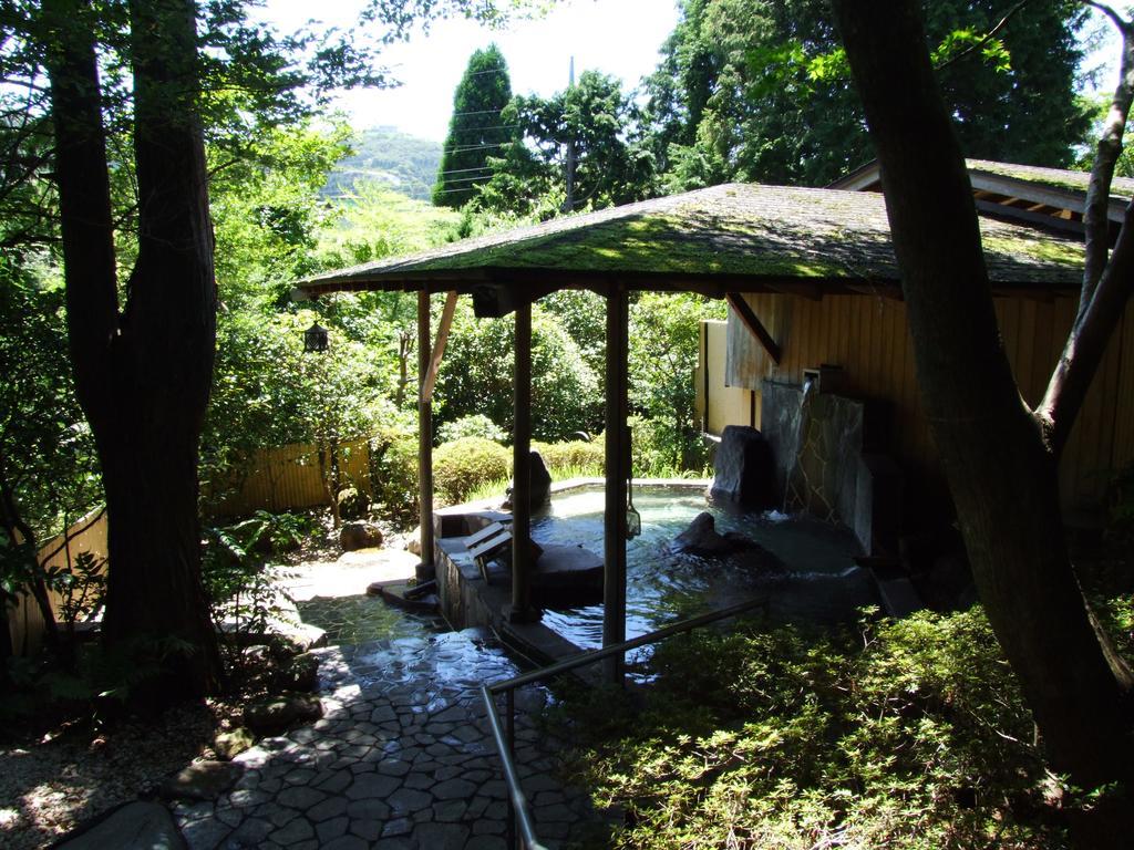 Yoshimatsu Hotel Hakone Exterior photo