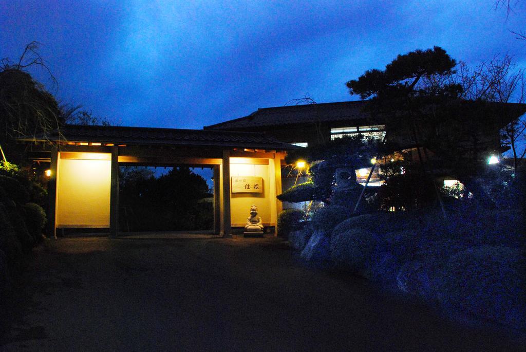 Yoshimatsu Hotel Hakone Exterior photo