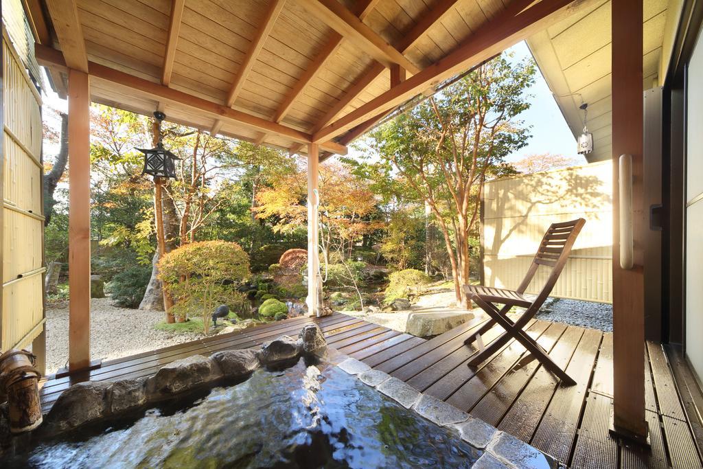 Yoshimatsu Hotel Hakone Exterior photo