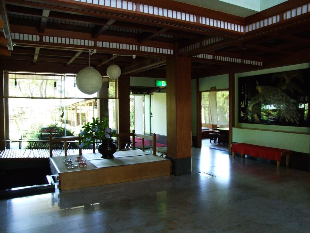 Yoshimatsu Hotel Hakone Exterior photo